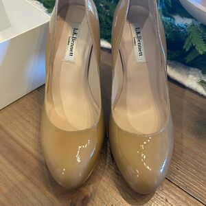 L.K. Bennett SledgeTaupe size 7